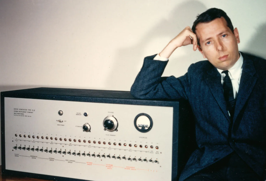 Foto do experimento de Milgran